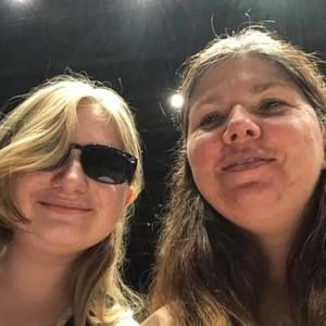 Meet your Posher, Christine